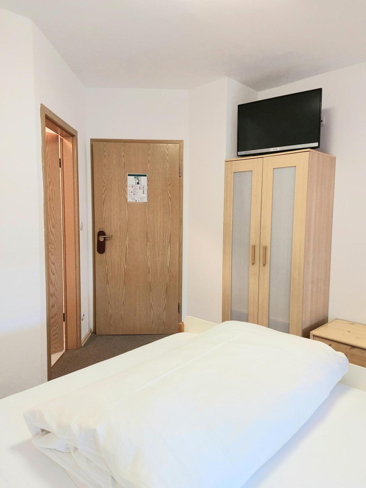 Gaestehaus Langhammer Bubenreuth Room photo